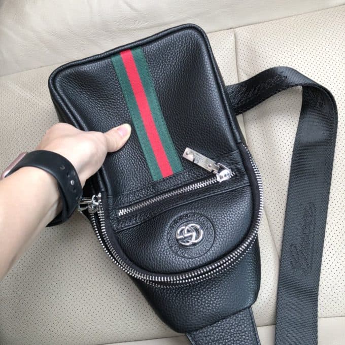 グッチバッグコピー 2021新品注目度NO.1 GUCCI メンズ ボディバッグ - 画像 (9)