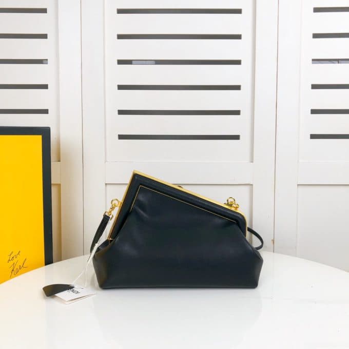 フェンディバッグコピー 定番人気2022新品 FENDI レディース ショルダーバッグ - 画像 (5)