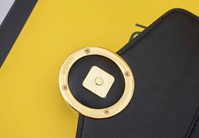 フェンディバッグコピー 定番人気2021新品 FENDI 男女兼用 ウエストポーチ - 画像 (7)