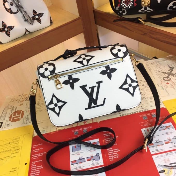 ルイヴィトンバッグコピー 2020新品注目度NO.1 Louis Vuitton レディース ショルダーバッグ - 画像 (4)