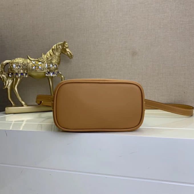 高品質ルイヴィトンバッグコピー 2021新品注目度NO.1 Louis Vuitton メンズ ショルダーバッグ - 画像 (4)