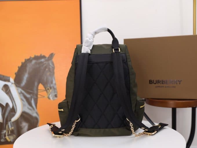 バーバリーバッグコピー 大人気2021新品 BURBERRY 男女兼用 バックパック - 画像 (3)