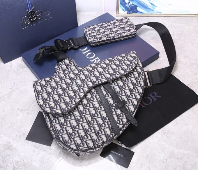 人気高級ディオールバッグコピー 2021新品注目度NO.1 Dior メンズ ボディバッグ