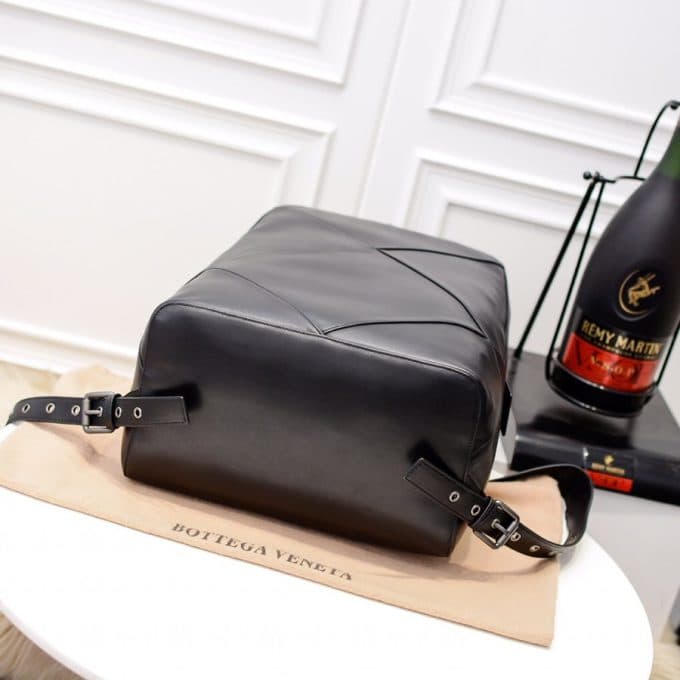ボッテガヴェネタバッグコピー 定番人気2021新品 Bottega Veneta 男女兼用 バックパック - 画像 (5)