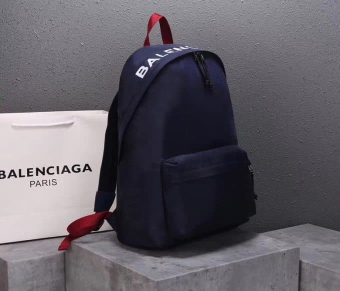 バレンシアガバッグコピー 大人気2021新品 BALENCIAGA メンズ バックパック - 画像 (3)