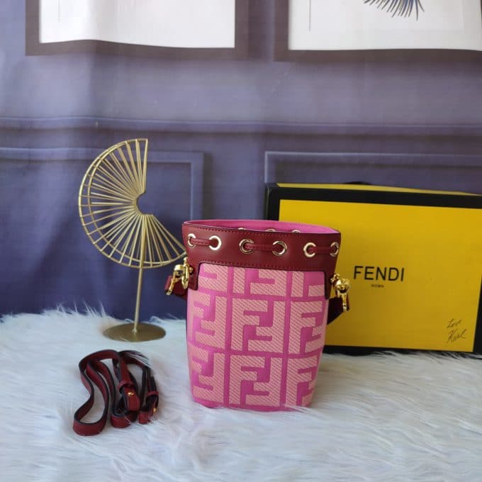 フェンディバッグコピー 大人気2022新品 FENDI レディース バケツバッグ - 画像 (3)