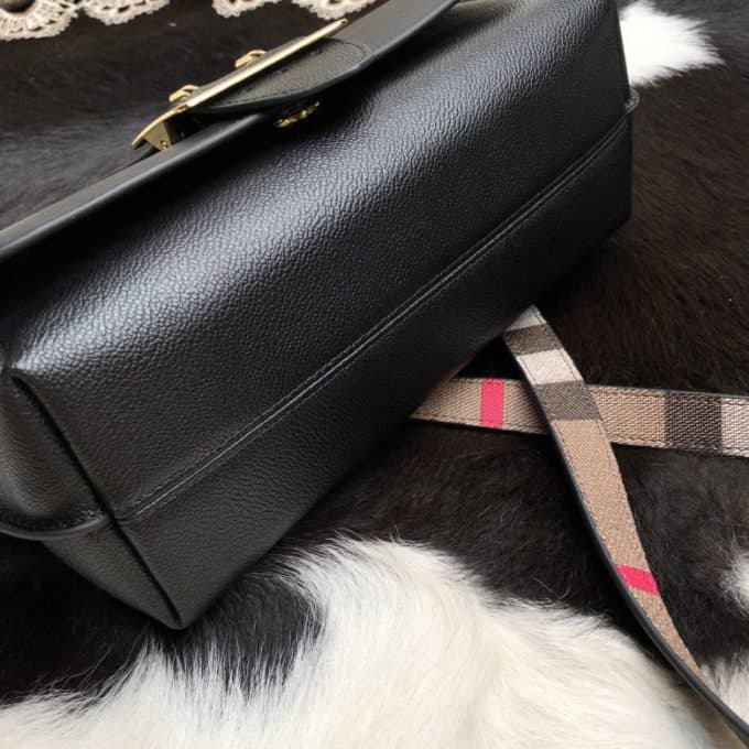 2019新作超売れ筋バーバリー(BURBERRY)☆レディース ショルダーバッグコピー☆効果抜群♪視線を独り占める!! - 画像 (7)