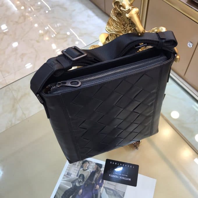 ボッテガヴェネタバッグコピー 2021新品注目度NO.1 Bottega Veneta メンズ ショルダーバッグ - 画像 (6)