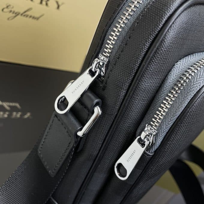 バーバリーバッグコピー 2021新品注目度NO.1 BURBERRY メンズ ショルダーバッグ - 画像 (3)