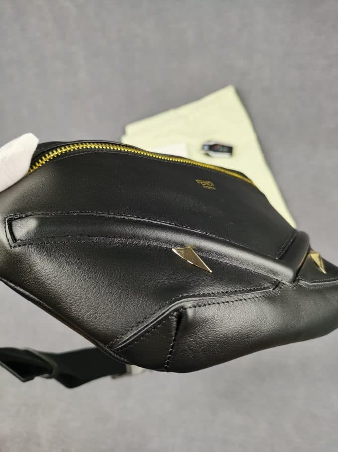 フェンディバッグコピー 大人気2021新品 FENDI メンズ ボディバッグ - 画像 (5)