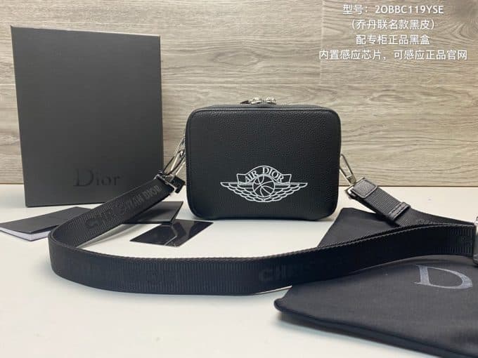 高品質 ディオールバッグコピー 2021新品注目度NO.1 Dior メンズ ショルダーバッグ