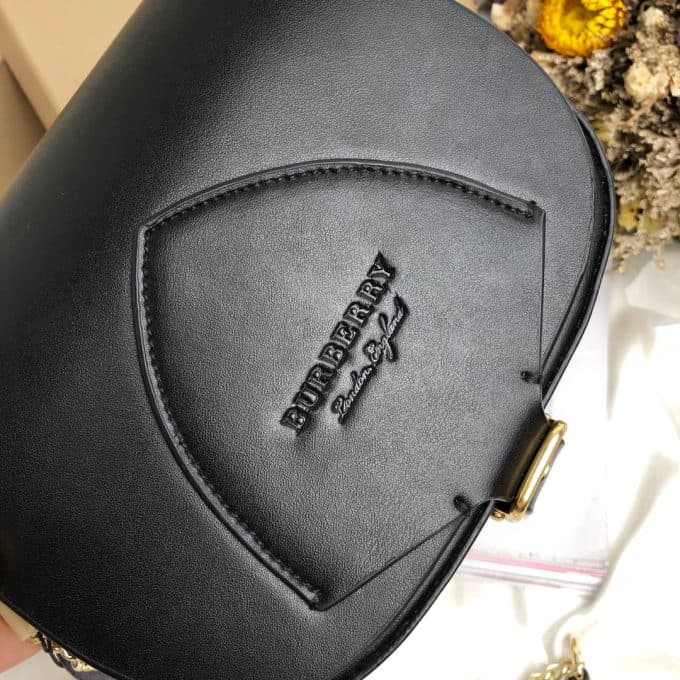 2019秋冬高品質バーバリー(BURBERRY)☆レディース ショルダーバッグコピー☆気持ちの良い触り心地♪相性抜群！ - 画像 (5)