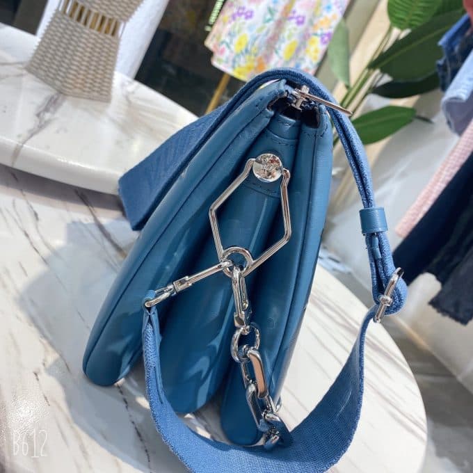 人気高級ルイヴィトンバッグコピー 大人気2021新品 Louis Vuitton メンズ ショルダーバッグ - 画像 (3)