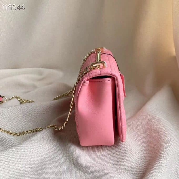 2019秋冬注目度NO.1バーバリー(BURBERRY)☆レディース ショルダーバッグコピー☆斬新アイテム一挙公開!雑誌で話題騒然！ - 画像 (4)