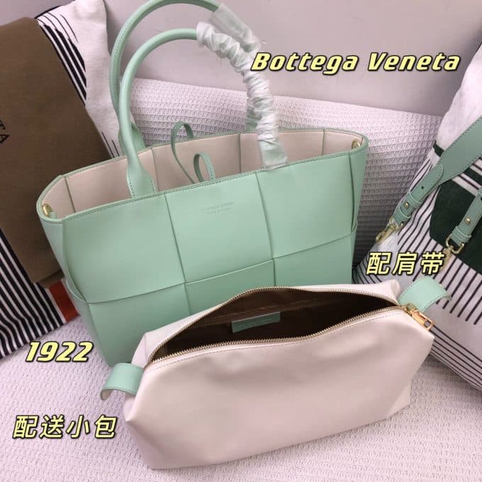 ボッテガヴェネタバッグコピー 2021新品注目度NO.1 Bottega Veneta メンズ トートバッグ - 画像 (3)