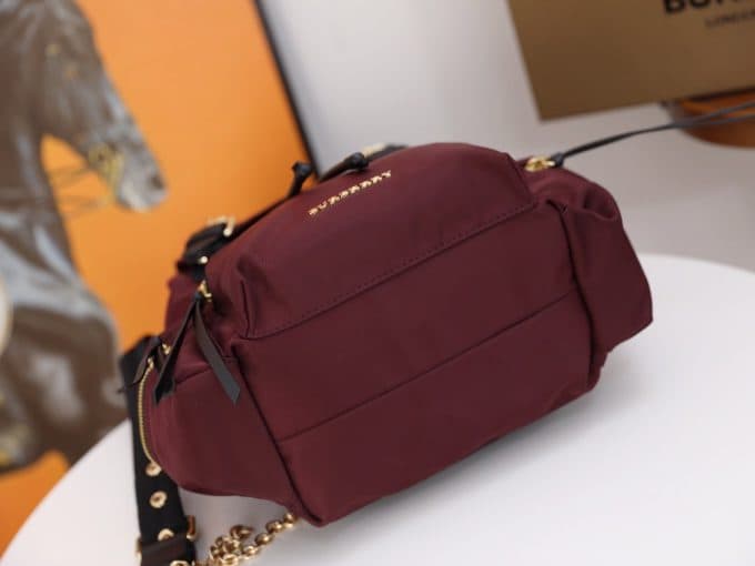 バーバリーバッグコピー 定番人気2021新品 BURBERRY 男女兼用 バックパック - 画像 (4)