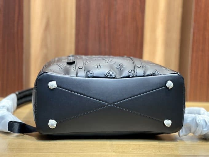 ルイヴィトンバッグコピー 2022新品注目度NO.1 Louis Vuitton 男女兼用 バックパック - 画像 (4)