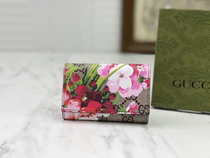 グッチ財布コピー 定番人気2021新品 GUCCI レディース 財布