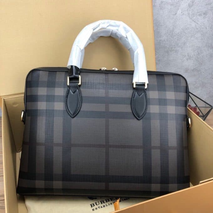 バーバリーバッグコピー 定番人気2021新品 BURBERRY メンズ ブリーフケース