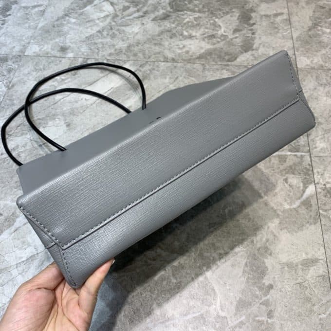 高品質 バレンシアガバッグコピー 定番人気2021新品 BALENCIAGA 男女兼用 トートバッグ - 画像 (5)