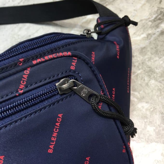 高品質 バレンシアガバッグコピー 定番人気2021新品 BALENCIAGA 男女兼用 ボディバッグ - 画像 (5)