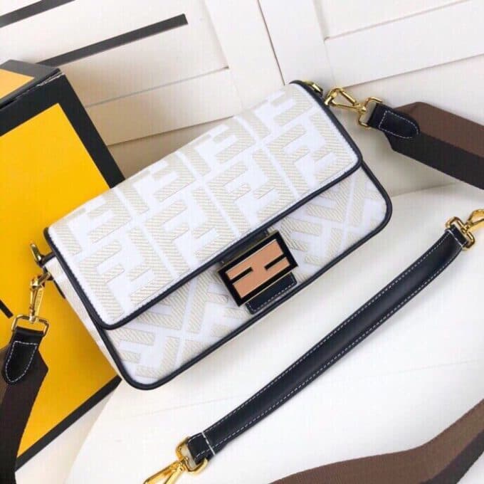 フェンディバッグコピー 定番人気2022新品 FENDI レディース ハンドバッグ - 画像 (2)