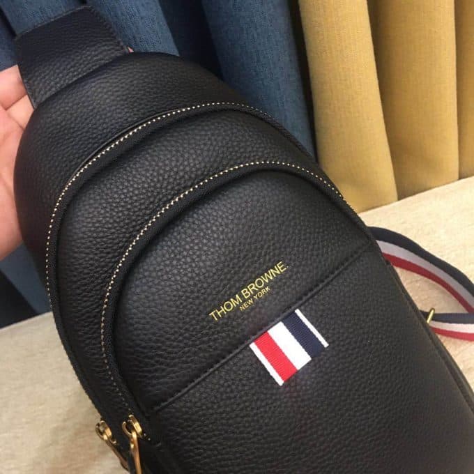 トム・ブラウンバッグコピー 定番人気2021新品 Thom Browneメンズ ボディバッグ - 画像 (5)