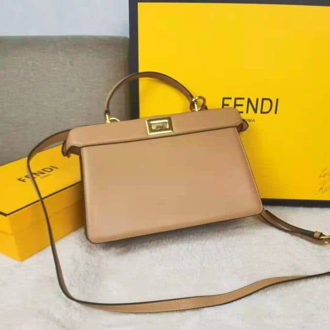 フェンディバッグコピー 定番人気2022新品 FENDI レディース ハンドバッグ