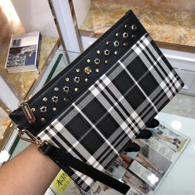 ヴェルサーチェバッグコピー 2021新品注目度NO.1 VERSACE メンズ セカンドバッグ - 画像 (4)