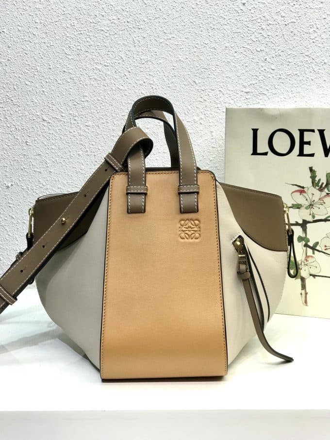 高品質 ロエベバッグコピー 定番人気2021新品 Loewe男女兼用 ハンドバッグ