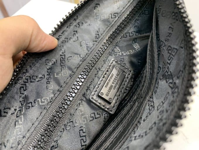 ヴェルサーチェバッグコピー 定番人気2021新品 VERSACE メンズ セカンドバッグ - 画像 (9)