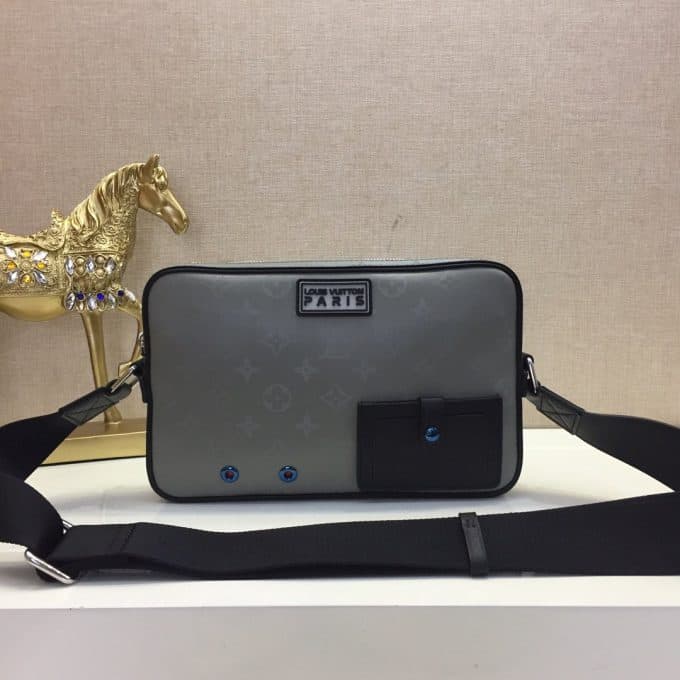 高品質ルイヴィトンバッグコピー 大人気2021新品 Louis Vuitton メンズ ショルダーバッグ