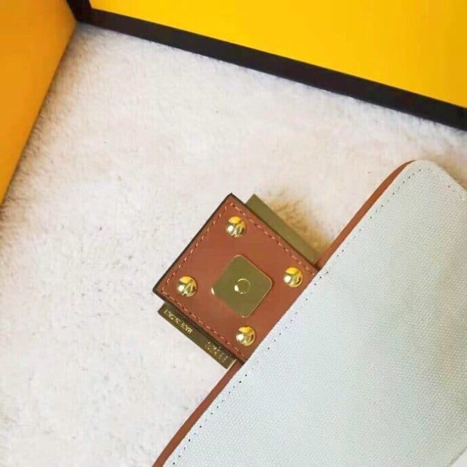 フェンディバッグコピー 大人気2022新品 FENDI レディース ショルダーバッグ - 画像 (8)