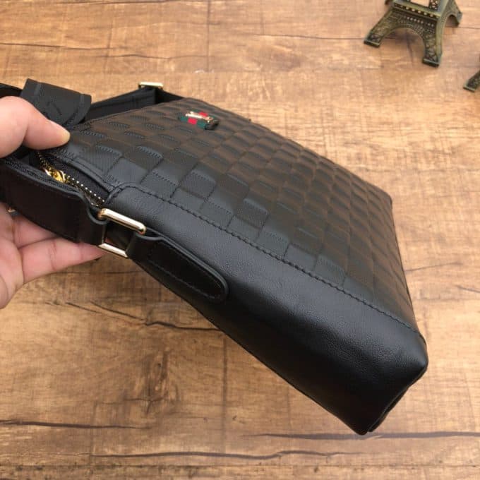 ルイヴィトンバッグコピー 定番人気2021新品 Louis Vuitton メンズ ショルダーバッグ - 画像 (5)