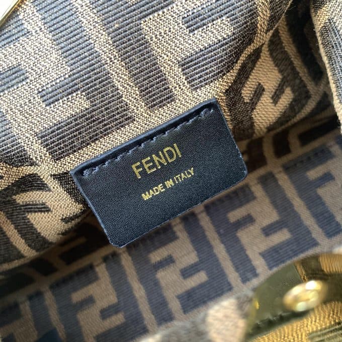 フェンディバッグコピー 定番人気2022新品 FENDI レディース ショルダーバッグ - 画像 (8)