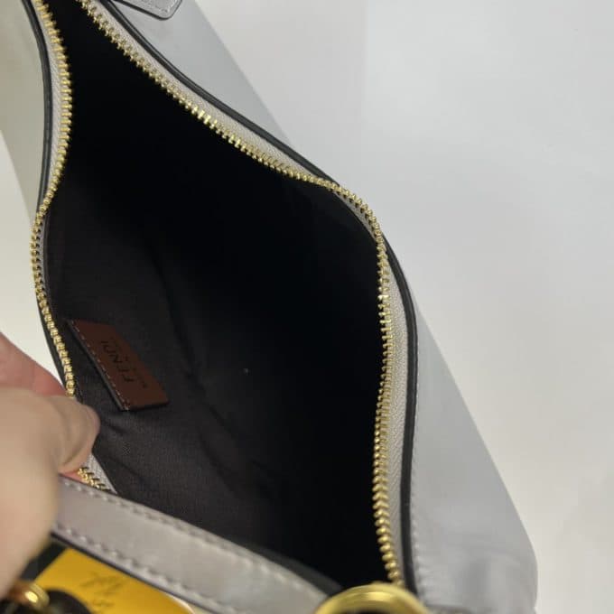 フェンディバッグコピー 2022新品注目度NO.1 FENDI レディース ハンドバッグ - 画像 (9)