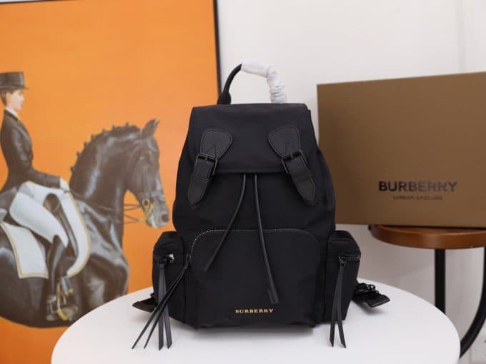 バーバリーバッグコピー 大人気2021新品 BURBERRY 男女兼用 バックパック
