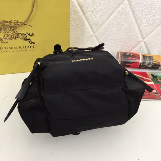 バーバリーバッグコピー 定番人気2021新品 BURBERRY 男女兼用 バックパック - 画像 (7)