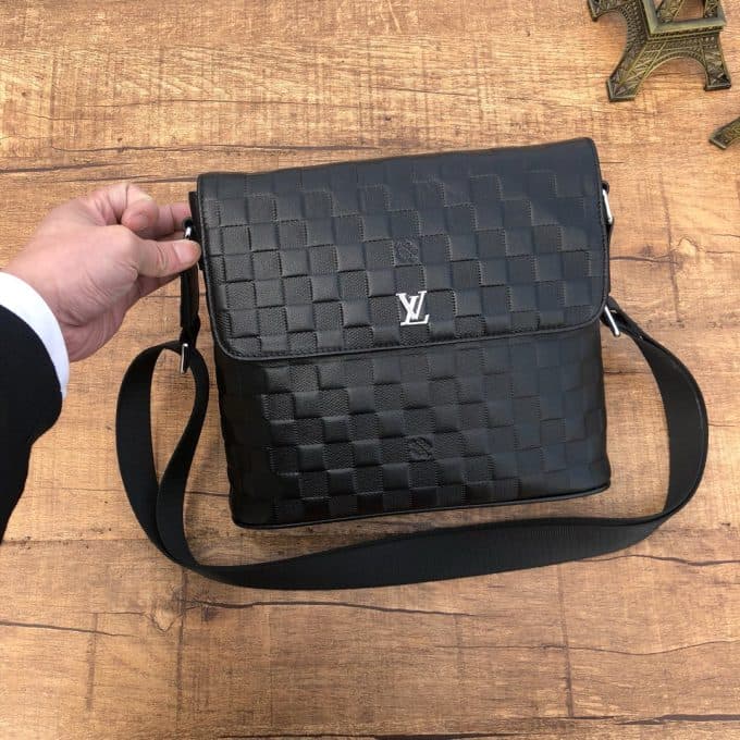 ルイヴィトンバッグコピー 定番人気2021新品 Louis Vuitton メンズ ショルダーバッグ