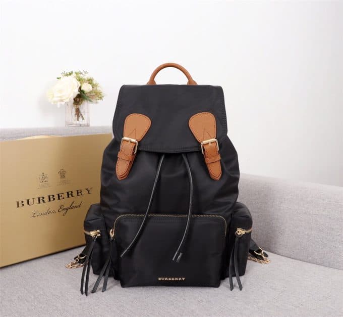 バーバリーバッグコピー 定番人気2021新品 BURBERRY 男女兼用 バックパック