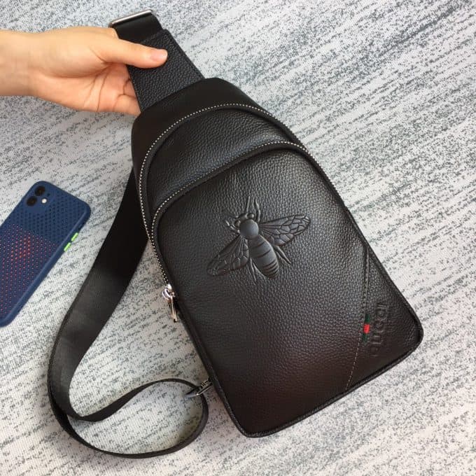 グッチバッグコピー 2021新品注目度NO.1 GUCCI メンズ ボディバッグ - 画像 (4)