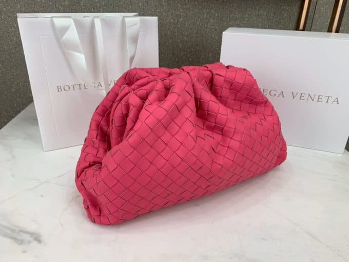 2019人気新作ボッテガヴェネタ(Bottega Veneta)☆レディースセカンドバッグコピー☆どんなアイテムとも相性がいい！絶賛発売中！！ - 画像 (2)
