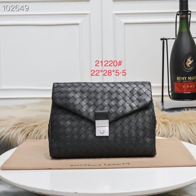 ボッテガヴェネタバッグコピー 大人気2021新品 Bottega Veneta メンズ セカンドバッグ