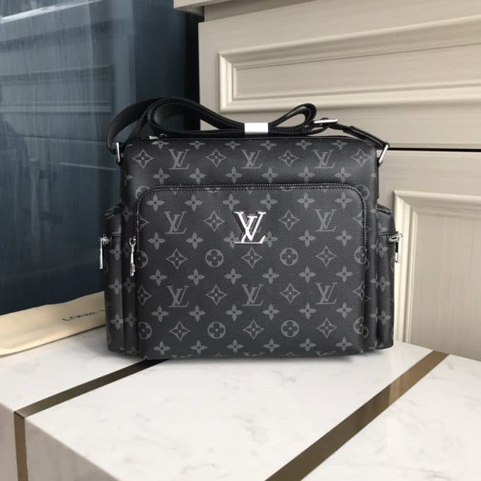ルイヴィトンバッグコピー 定番人気2021新品 Louis Vuitton メンズ ショルダーバッグ