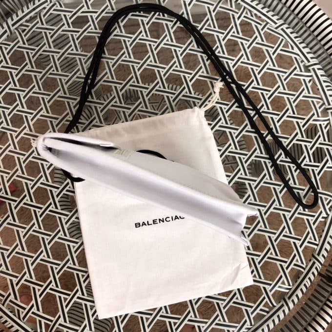 バレンシアガバッグコピー 大人気2021新品 BALENCIAGA 男女兼用 ショルダーバッグ - 画像 (4)