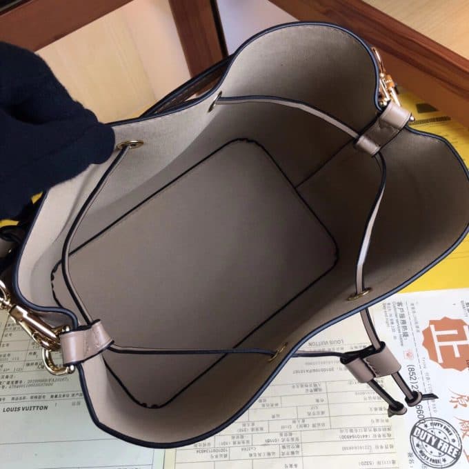 ルイヴィトンバッグコピー 2020新品注目度NO.1 Louis Vuitton レディース バケツバッグ - 画像 (9)