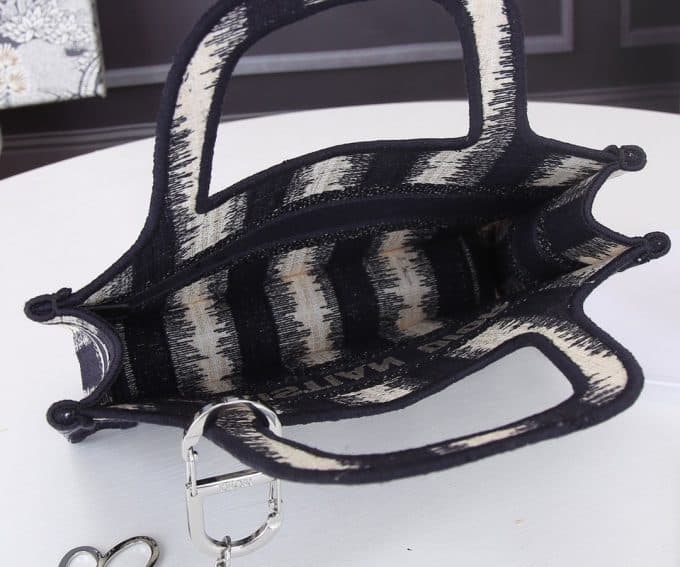 高品質 ディオールバッグコピー 定番人気2021新品 Dior メンズ トートバッグ - 画像 (8)