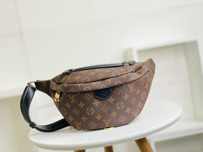 ルイヴィトンバッグコピー 定番人気2021新品 Louis Vuitton 男女兼用 ウエストポーチ