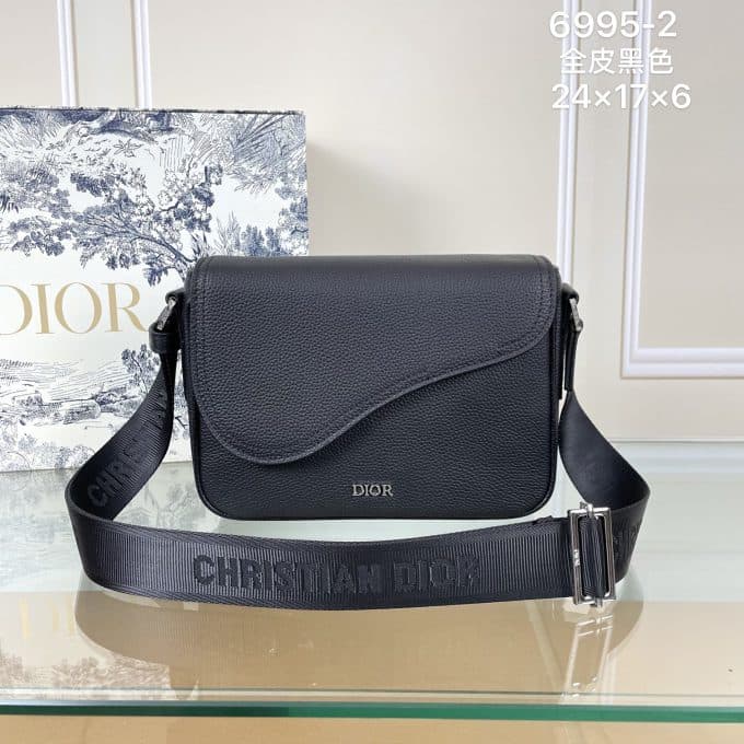 ディオールバッグコピー 2021新品注目度NO.1 Dior メンズ ショルダーバッグ