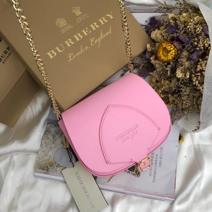 2019秋冬高品質バーバリー(BURBERRY)☆レディース ショルダーバッグコピー☆気持ちの良い触り心地♪相性抜群！ - 画像 (4)